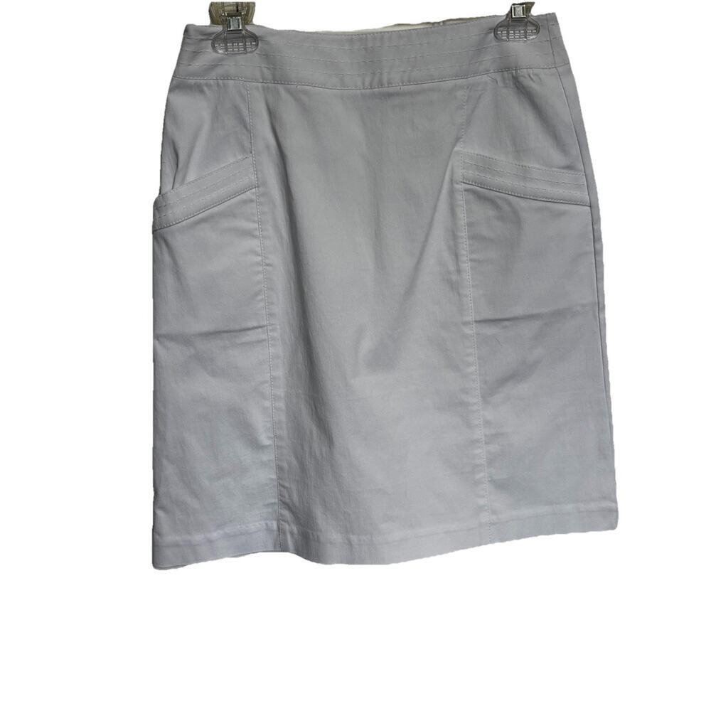 J McLaughlin White Above-Knee Skirt 2 Stretchy Pockets Minimalist Clean Girl